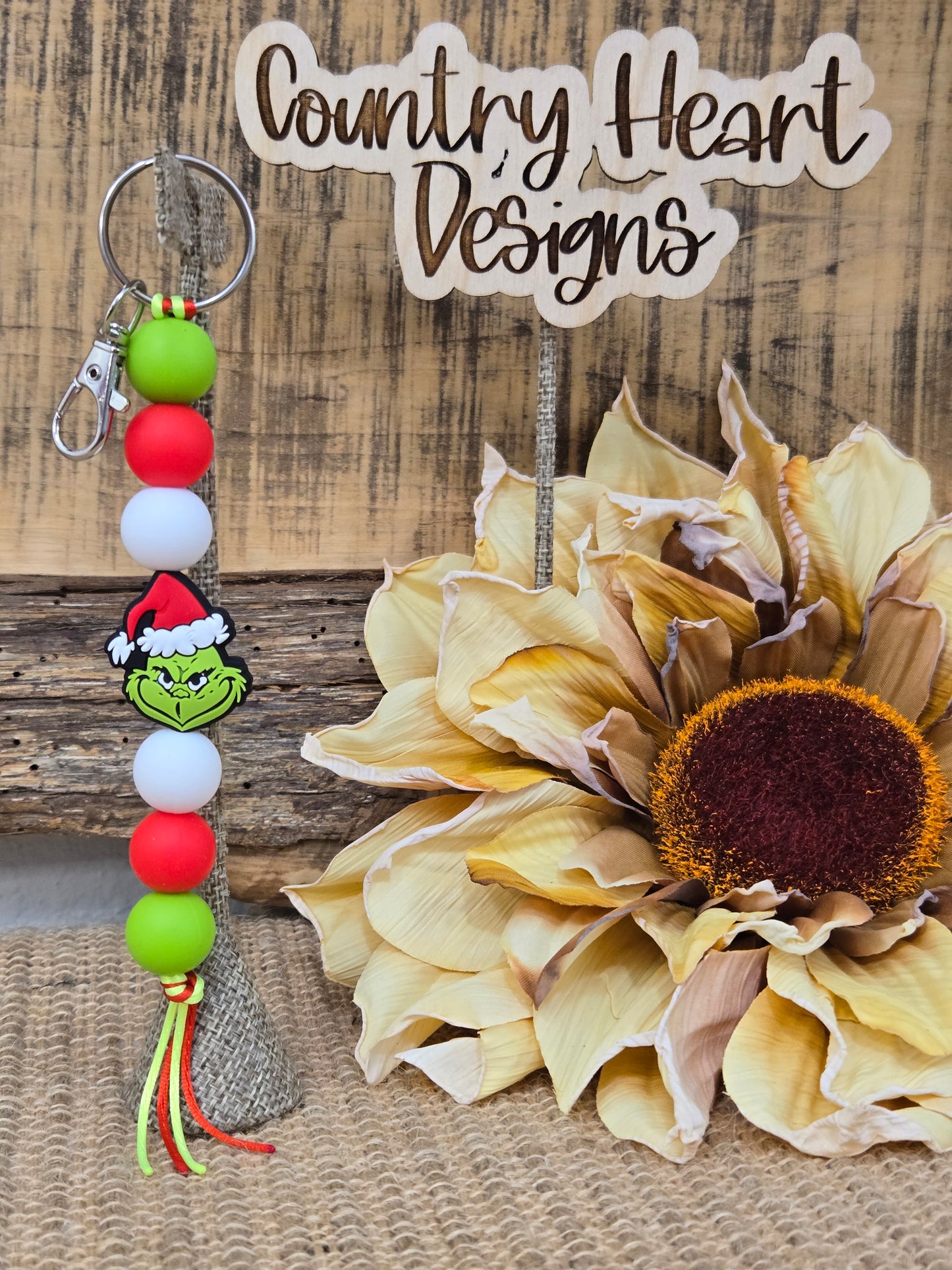 #218 Grinch Keychain **πΆπππ 1 ππ πΊππππ**