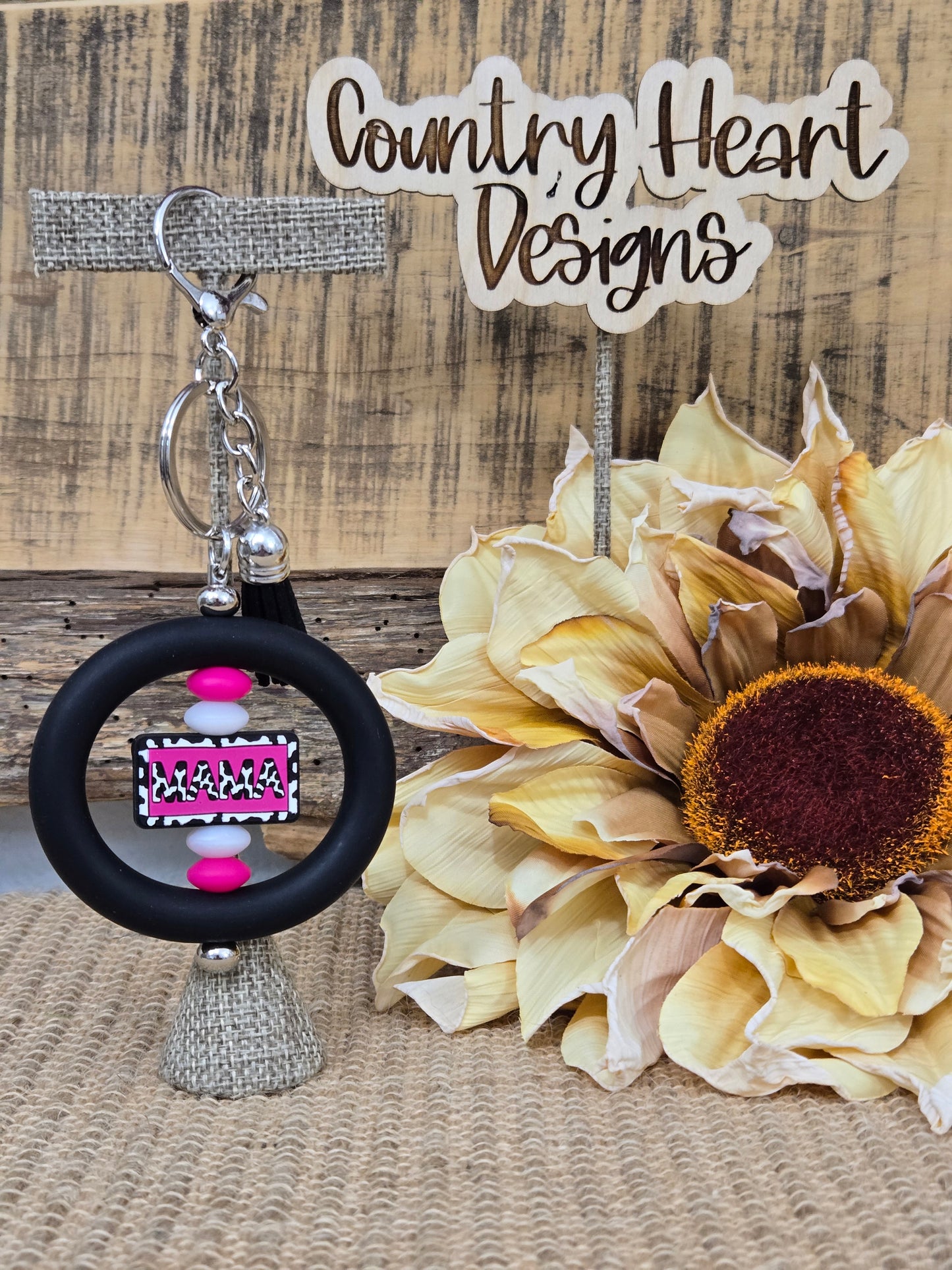 #228 Mama Cowprint Keychain **πΆπππ 1 ππ πΊππππ**