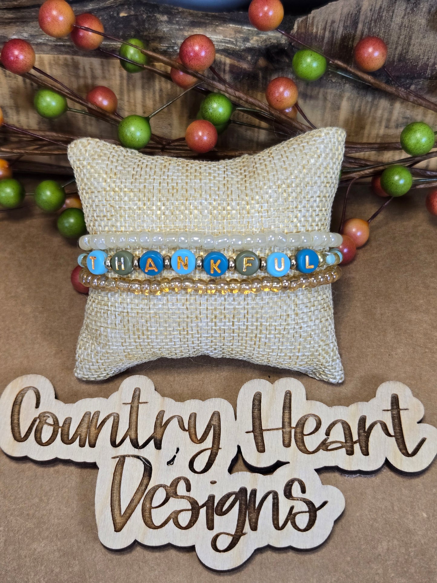 #699 Bracelets set of 3 **πΆπππ 1 ππ πΊππππ**