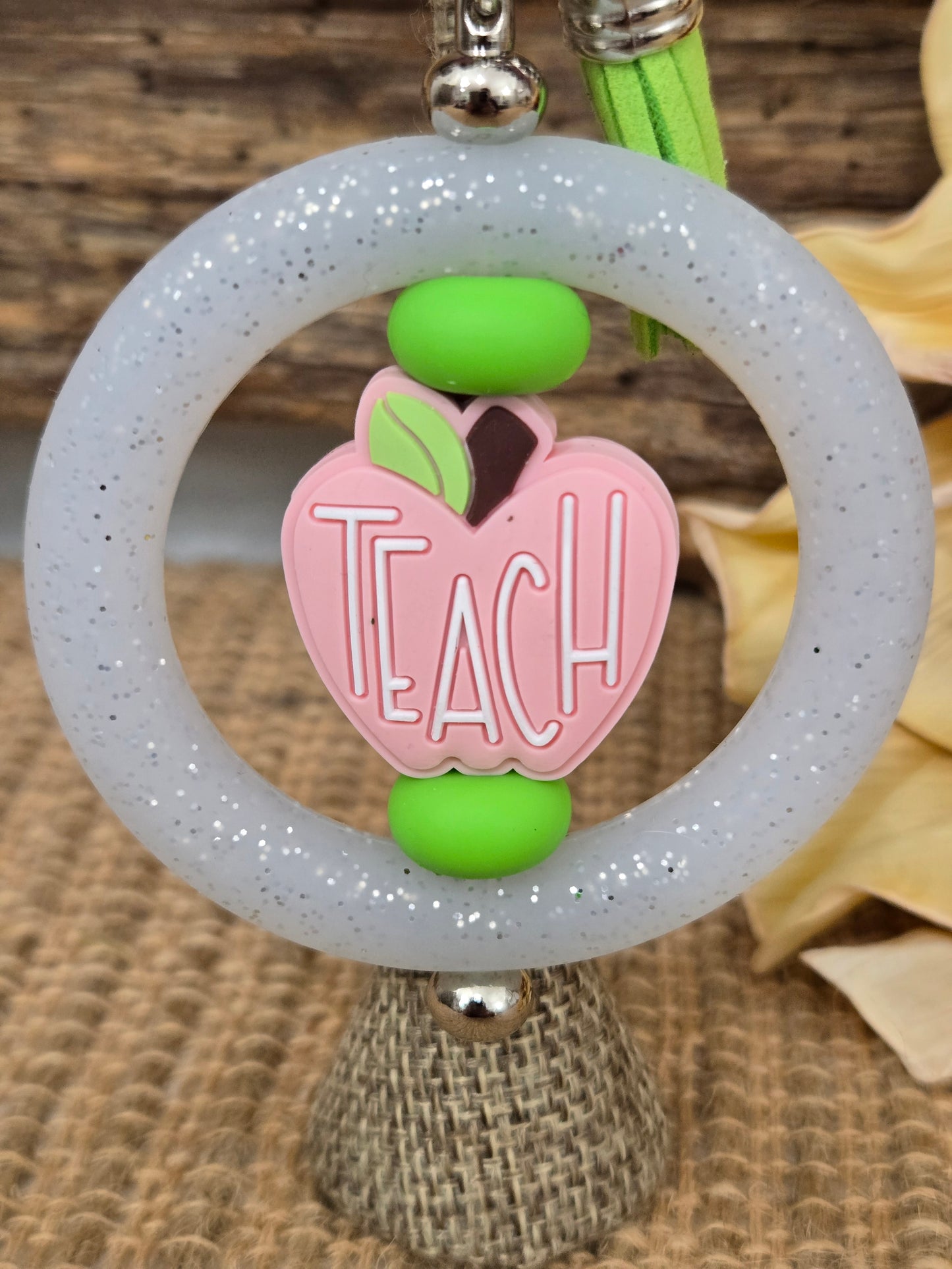 #229 Teach Keychain  **𝑶𝒏𝒍𝒚 1 𝒊𝒏 𝑺𝒕𝒐𝒄𝒌**