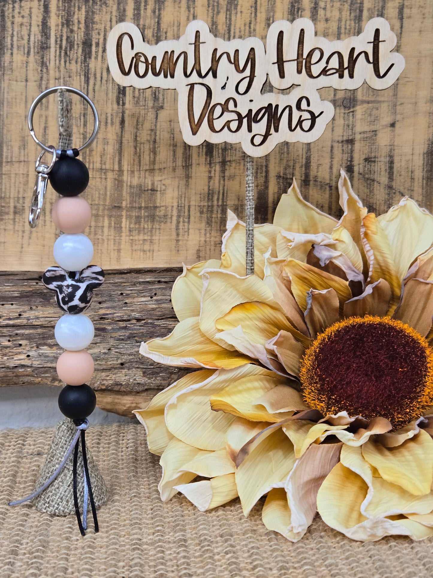 #247 M. Mouse Keychain  **𝑶𝒏𝒍𝒚 1 𝒊𝒏 𝑺𝒕𝒐𝒄𝒌**