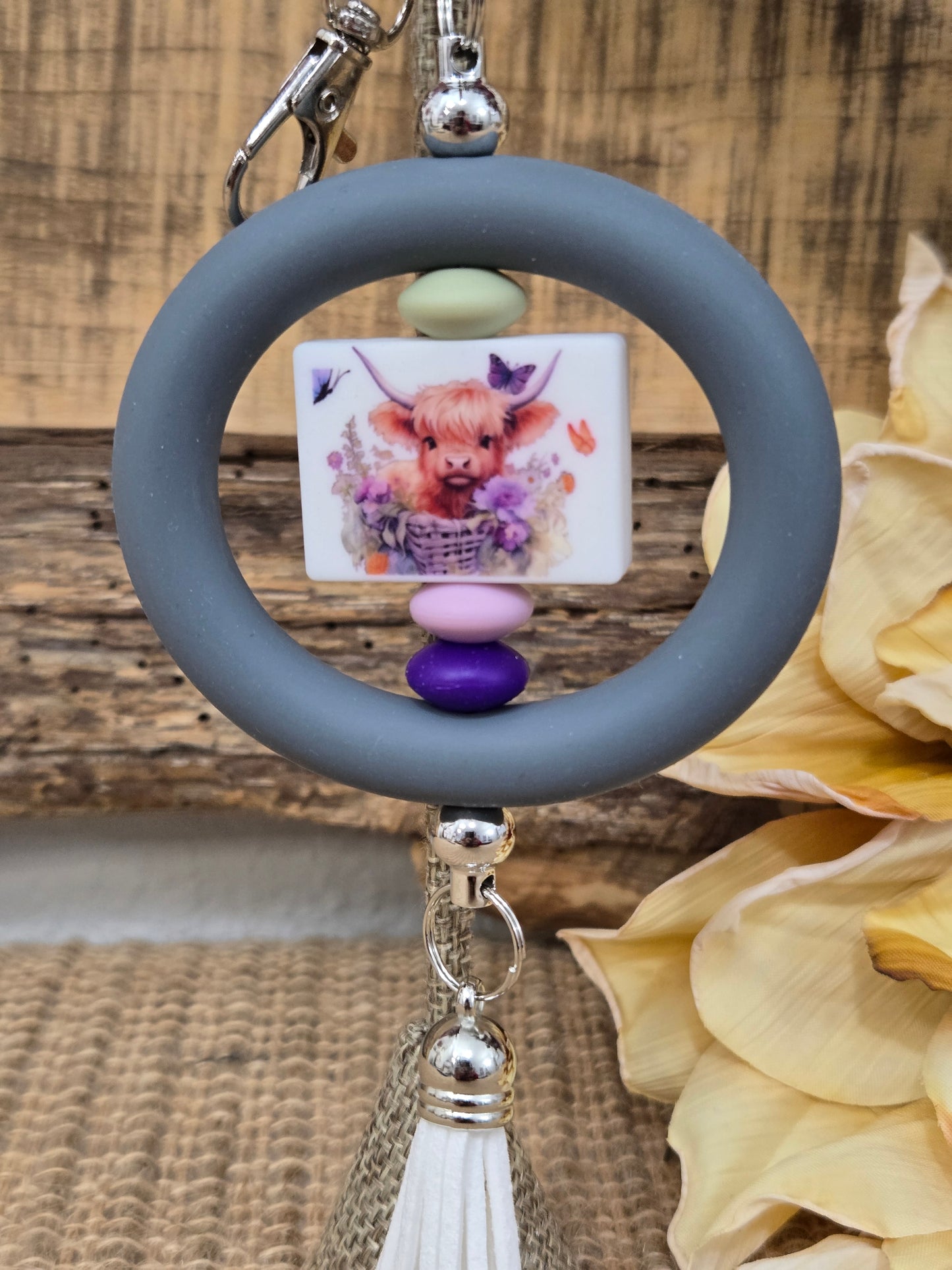 #260 Basket Full of Moo Double Hoop Keychain   **𝑶𝒏𝒍𝒚 1 𝒊𝒏 𝑺𝒕𝒐𝒄𝒌**