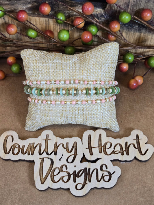 #638 Bracelets set of 3  **𝑶𝒏𝒍𝒚 1 𝒊𝒏 𝑺𝒕𝒐𝒄𝒌**
