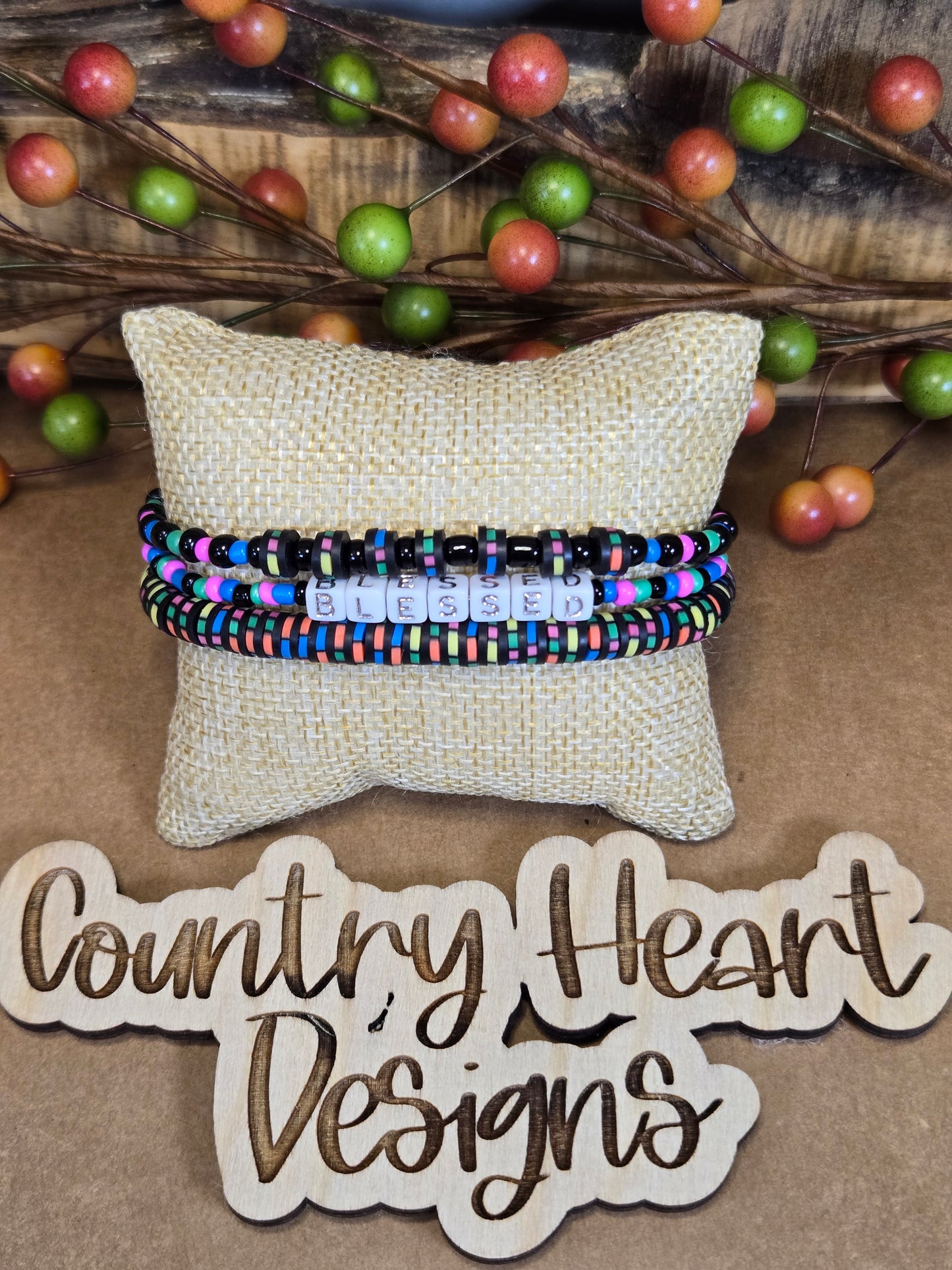 #692 Bracelets set of 3  **𝑶𝒏𝒍𝒚 1 𝒊𝒏 𝑺𝒕𝒐𝒄𝒌**