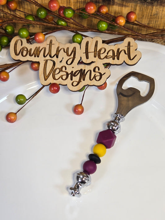 #782 Washington Commanders Inspired Bottle Opener 🏈😉  **1 𝑎𝑣𝑎𝑖𝑙𝑎𝑏𝑙𝑒 𝑚𝑎𝑑𝑒 𝑏𝑢𝑡 𝑡ℎ𝑖𝑠 𝑖𝑡𝑒𝑚 𝑤𝑖𝑙𝑙 𝑏𝑒 𝑟𝑒𝑠𝑡𝑜𝑐𝑘𝑒𝑑/𝑚𝑎𝑑𝑒 𝑎𝑠 𝑖𝑡 𝑠𝑒𝑙𝑙𝑠 𝑜𝑢𝑡!!